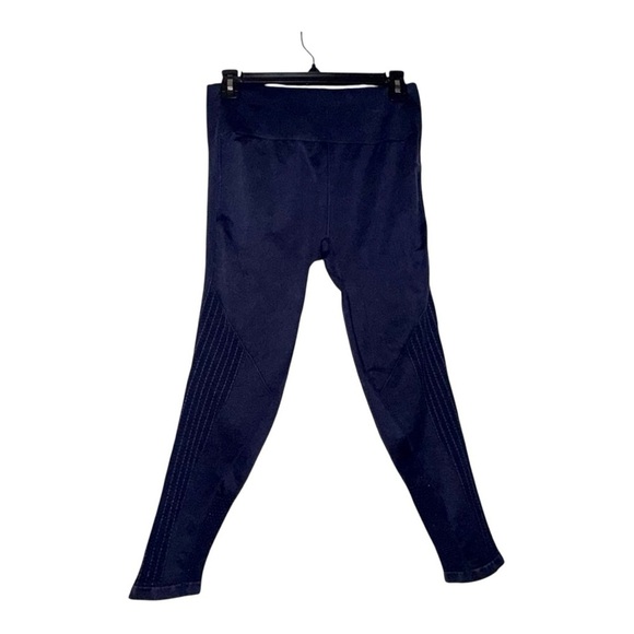 FABLETICS Sync Seamless High-Waisted 7/8 Legging - Navy Blue Women’s Large - Picture 6 of 6